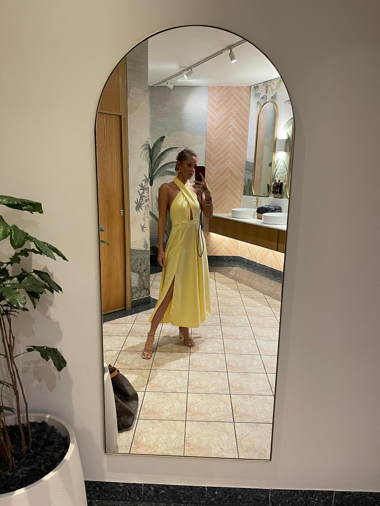 Tyla in Butter yellow