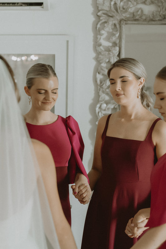 BRIDESMAIDS GROUP FITTING (60min/5people)